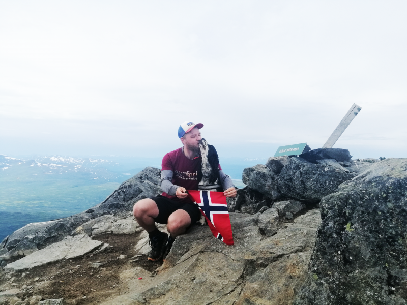 Linas Hauge gikk i sommer toppturer til inntekt for Barnekreftforeningen