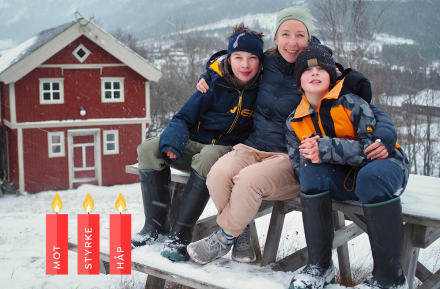 Alve og familien på benken